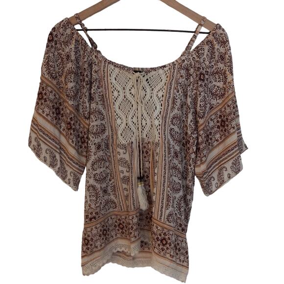 Angie Boho Peasant Cold Shoulder Top - Picture 6 of 10